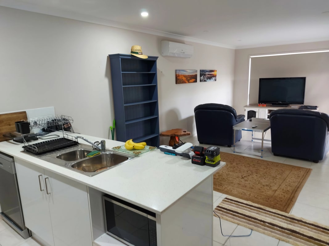 Room for Rent in Glenvale, QLD 190, Unfurnished,