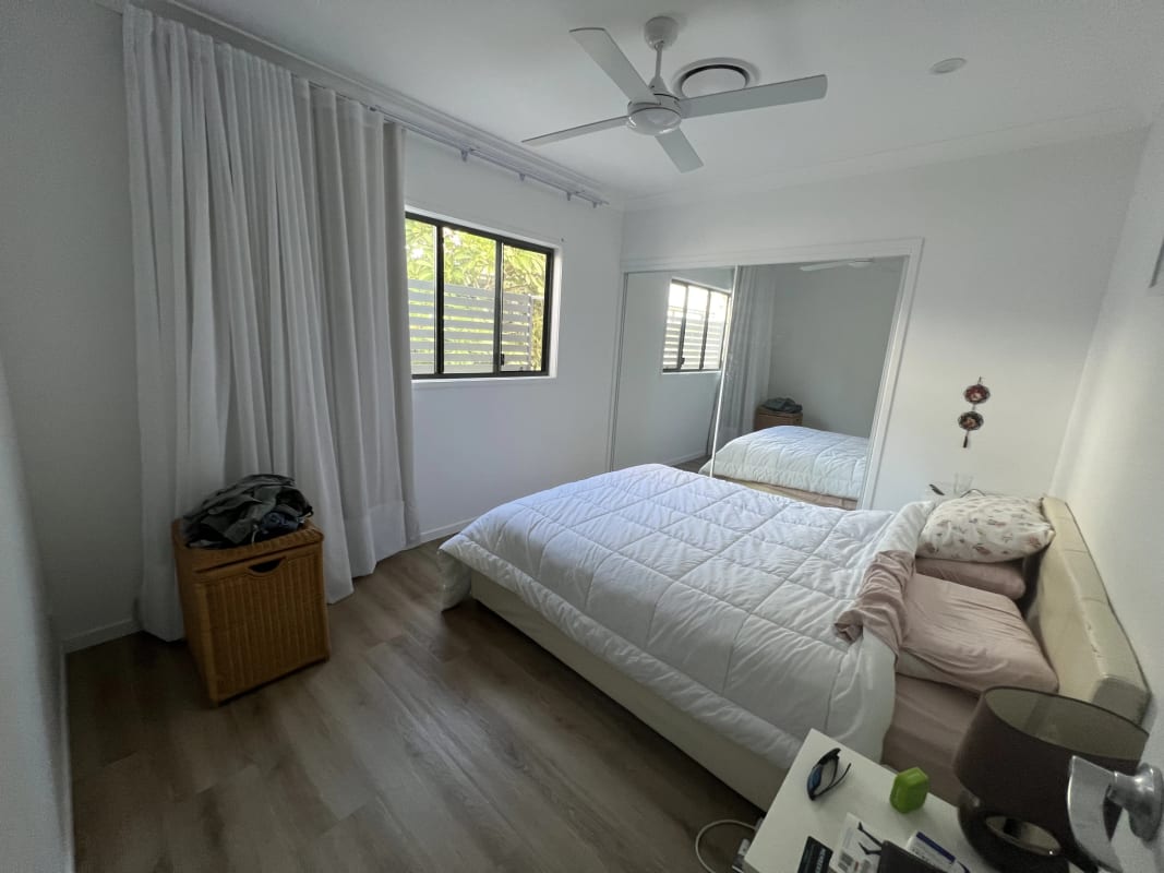 Room for Rent in Norman Park, Brisbane 450, Furni...