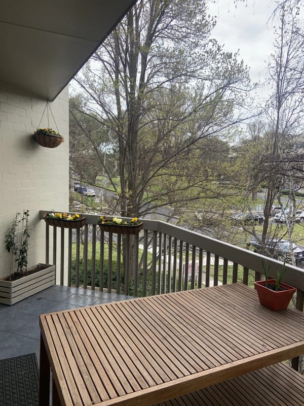 Room for Rent in Barton, Canberra 265, Flexible w...