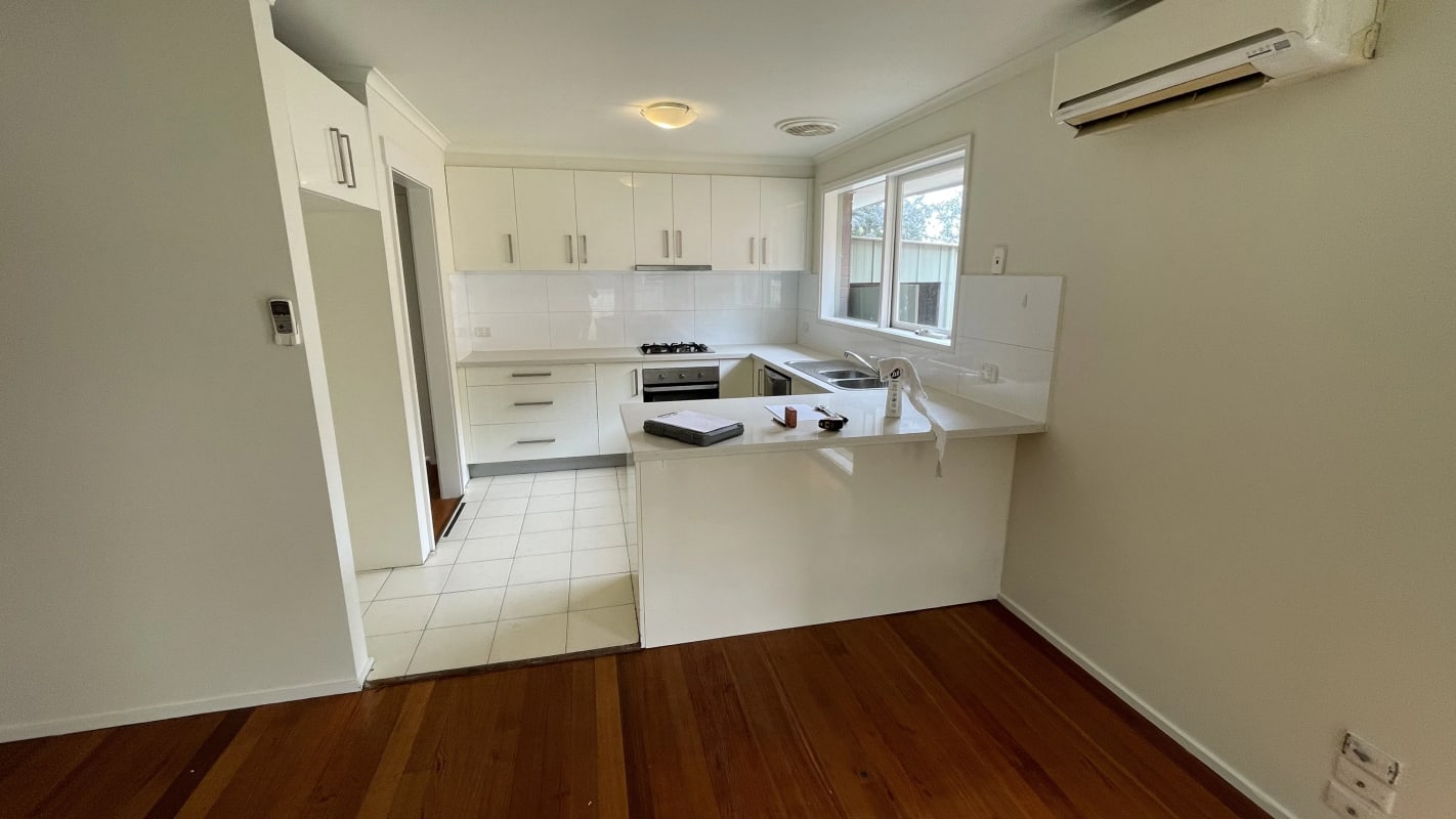 Room for Rent in Bundoora, Melbourne 200, Furnish...