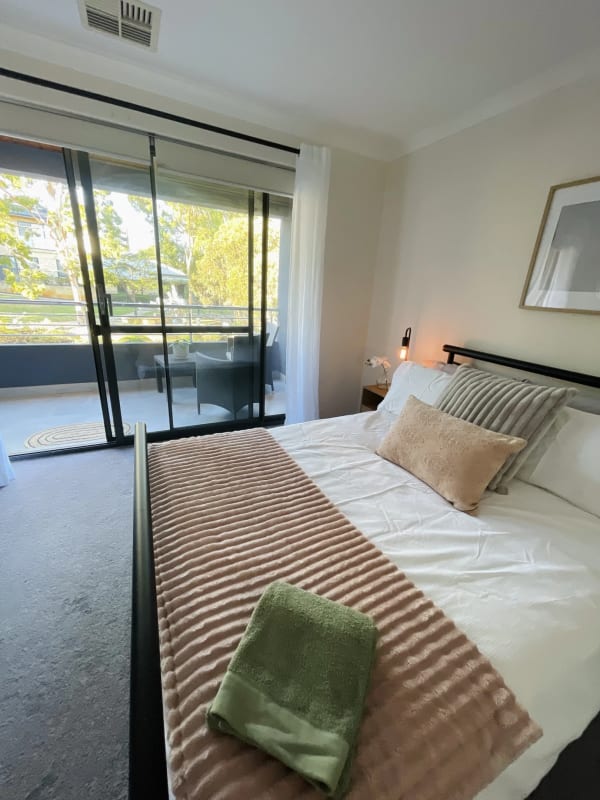 Room for Rent in Joondalup, Perth 350, Furnished,...