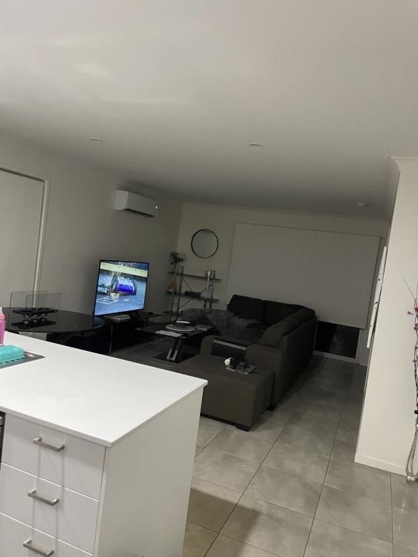 Room for Rent in Ripley, QLD 250, Flexible with f...