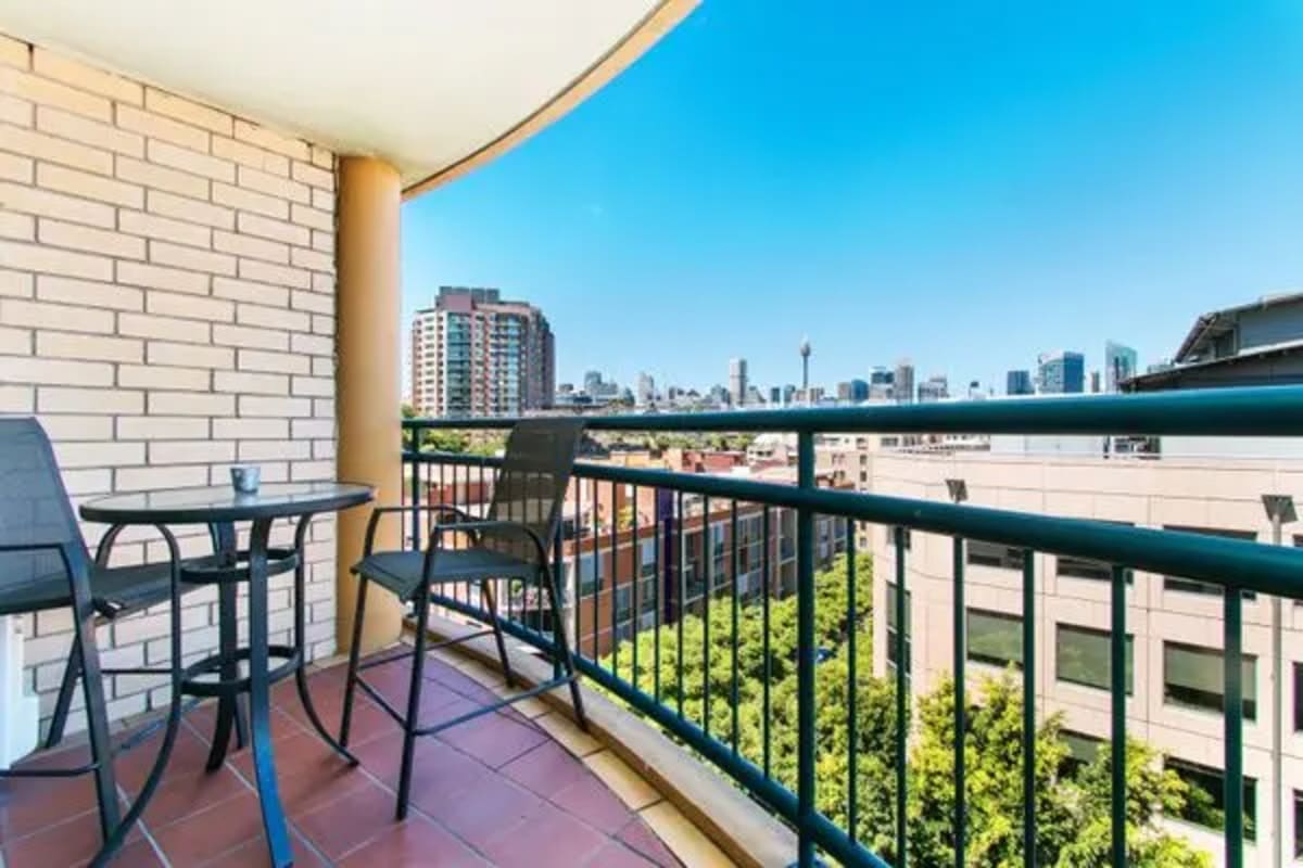 Room for Rent in Pyrmont, Sydney 450, Furnished,
