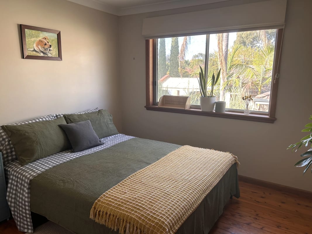 Room for Rent in Albury, NSW 300, Furnished, Own
