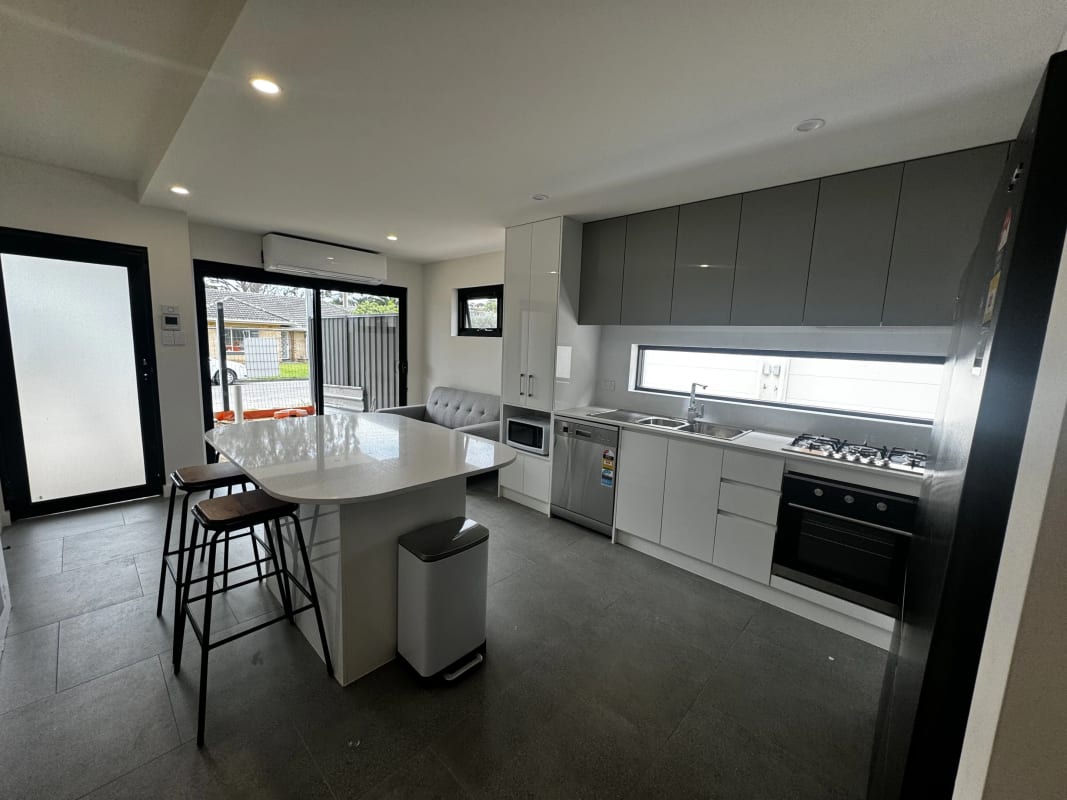7 Rooms for Rent in Paradise, Adelaide 189269, F...