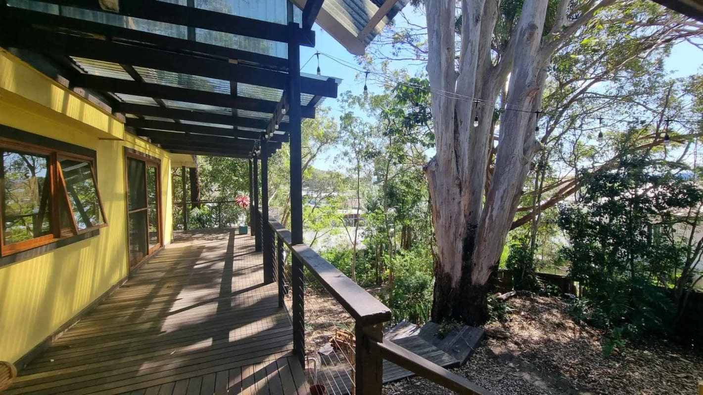 Room for Rent in Burleigh Heads, Gold Coast 240,