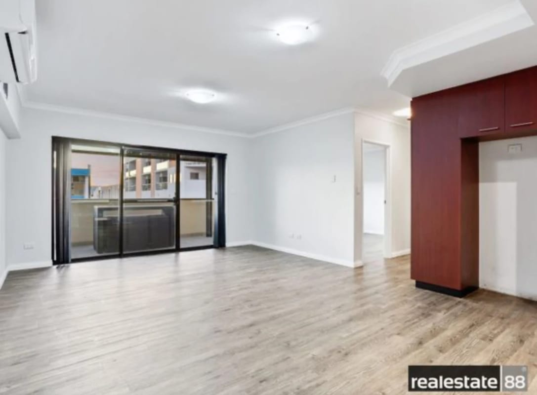 Room for Rent in Perth, Perth 300, Unfurnished, S...