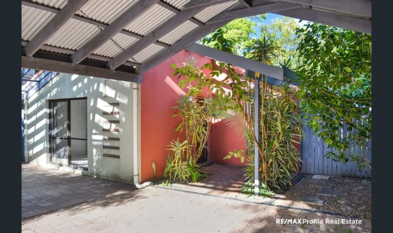 Room for Rent in Chapel Hill, Brisbane 200, Unfur...