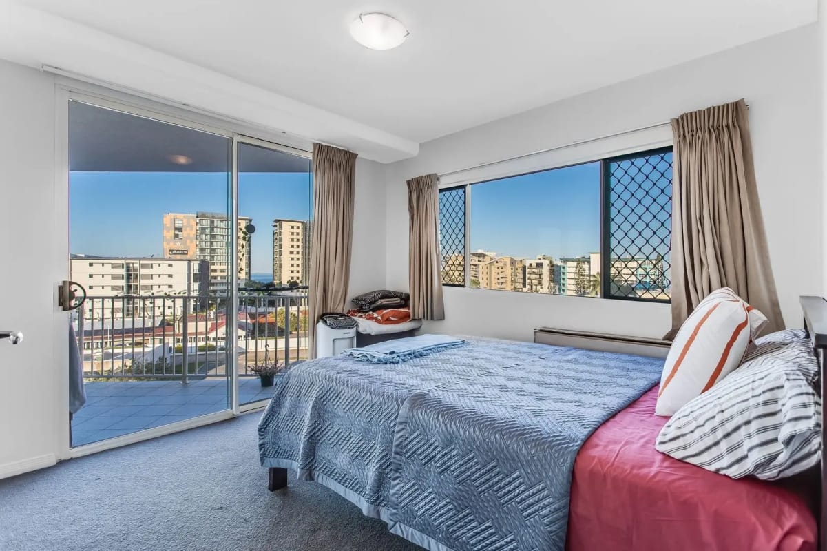 Room for Rent in Redcliffe, Brisbane 290, Furnish...