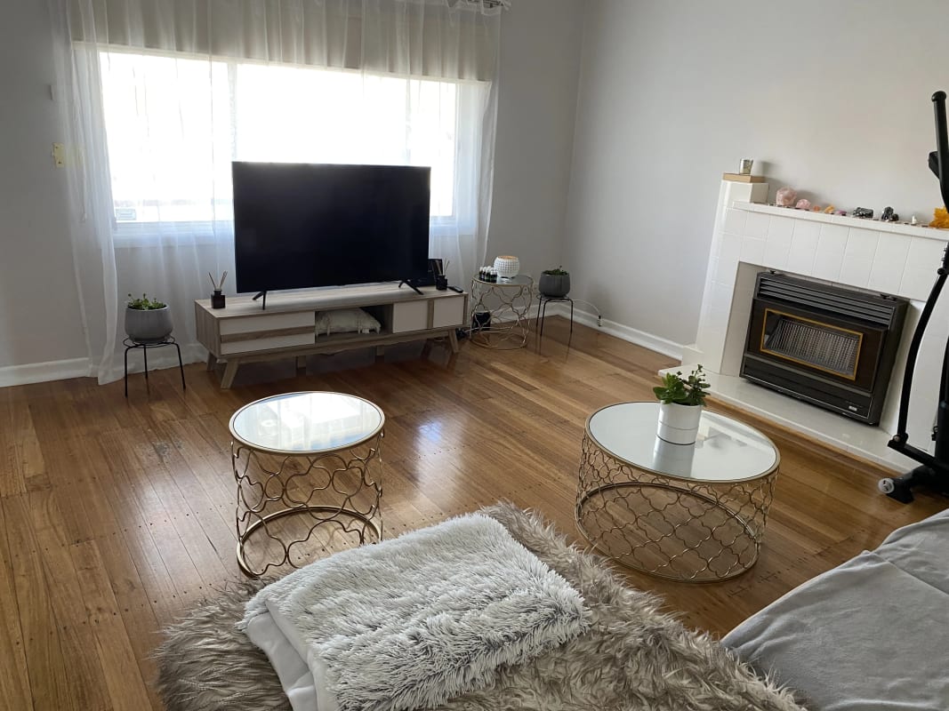 2 Rooms for Rent in St Albans, Melbourne 200, Fur...
