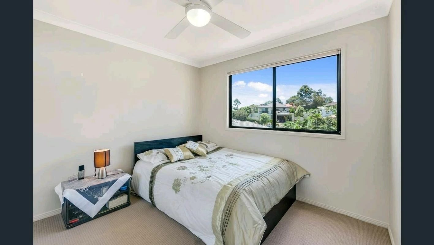 Homestay for Rent in Arundel, Gold Coast 320, Fur...