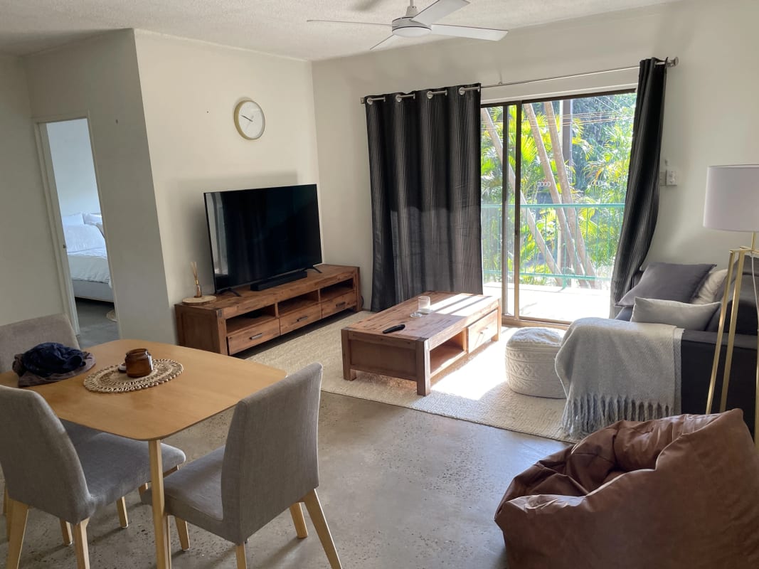 Room for Rent in Larrakeyah, Darwin 250, Furnishe...