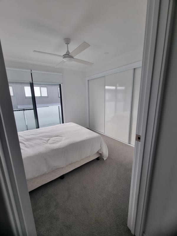 Room for Rent in Mount Hutton, Newcastle 300, Fur...