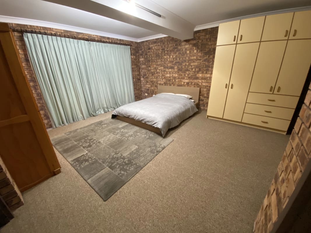Room for Rent in Rankin Park, Newcastle 300, Flex...