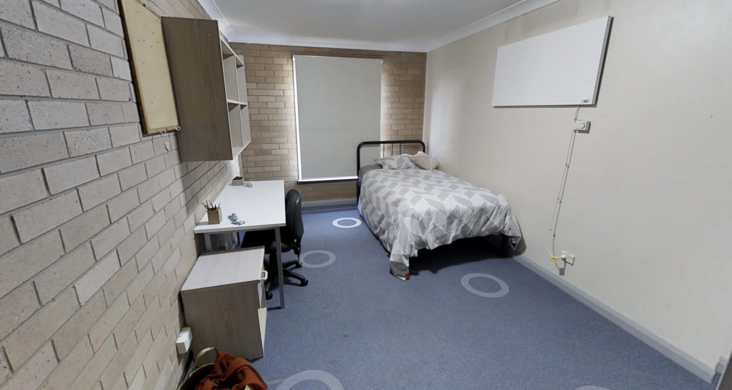 Student for Rent in Darlington, Sydney...