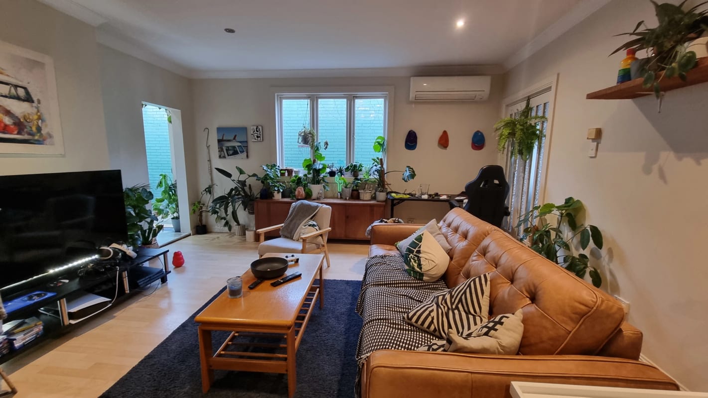 Room for Rent in Glenelg, Adelaide 250, Unfurnish...