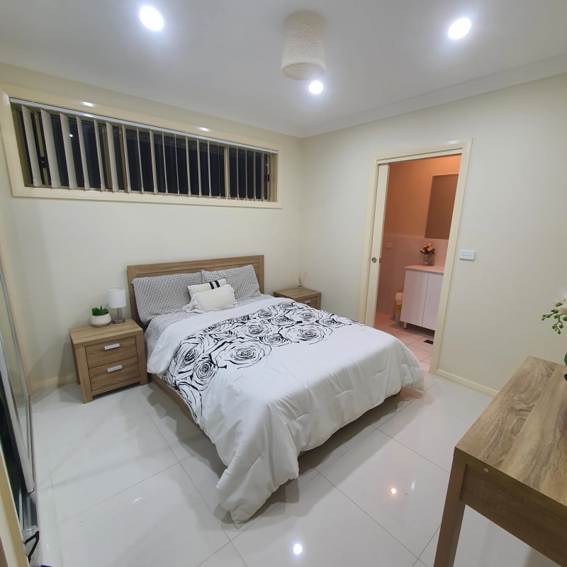 Room for Rent in Llandilo, Sydney 300, Flexible w...