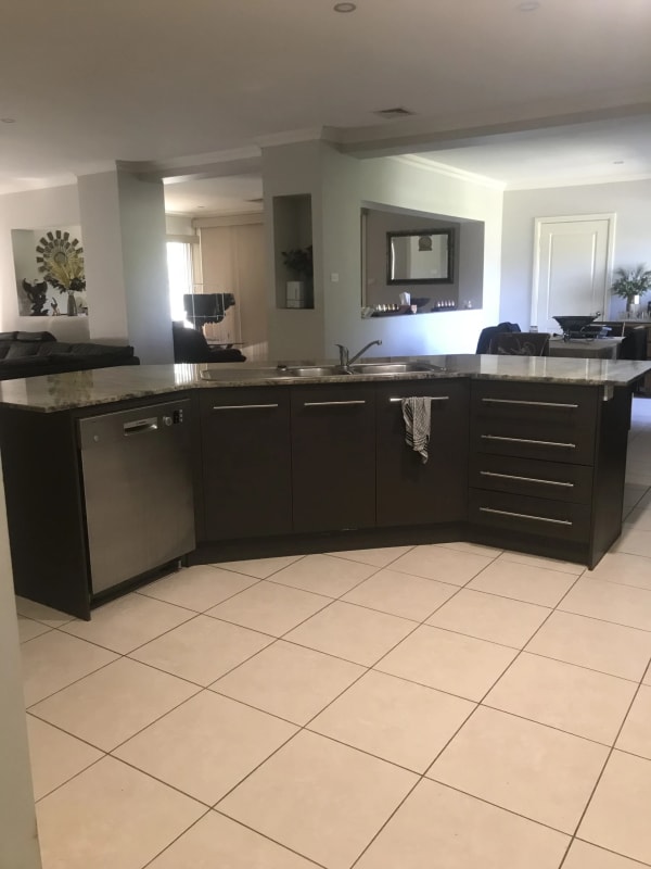 Room for Rent in Camden Park, Sydney 240, Unfurni...