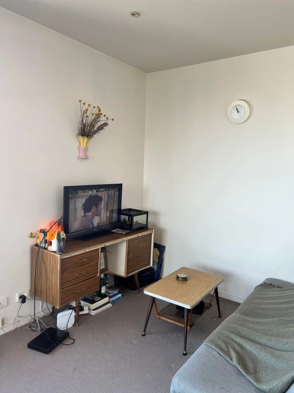 Room for Rent in Fitzroy, Melbourne 300, Flexible...