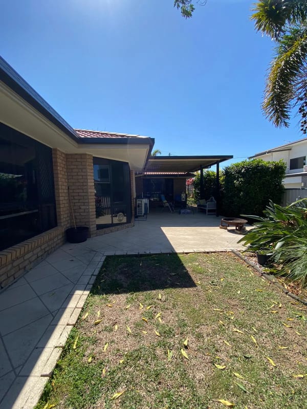 Room for Rent in Labrador, Gold Coast 250, Furnis...