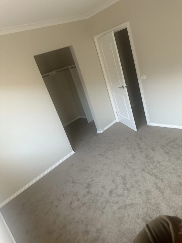 Room for Rent in Officer, VIC 200, Furnished, Sha...
