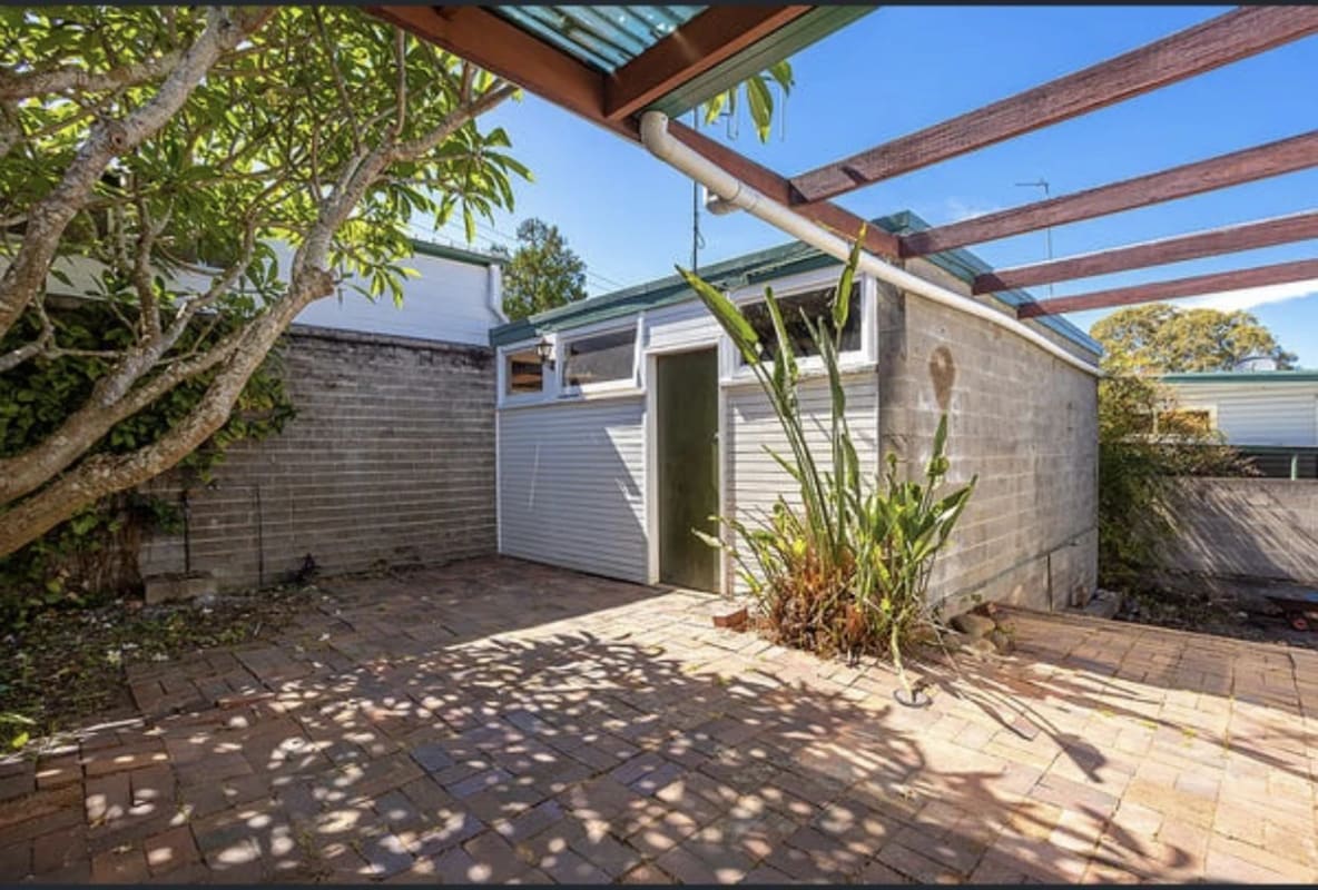 Room for Rent in Taree, NSW 230, Furnished, Share...