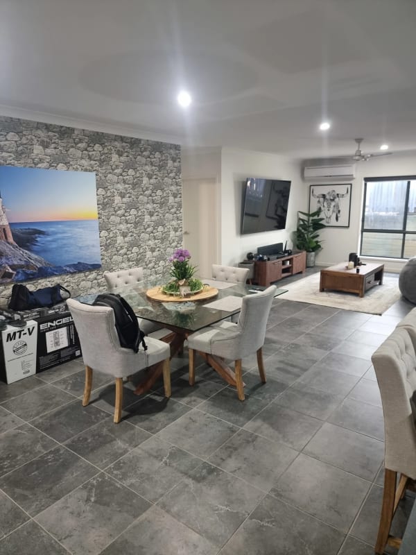 Student for Rent in Coomera, Gold Coas...