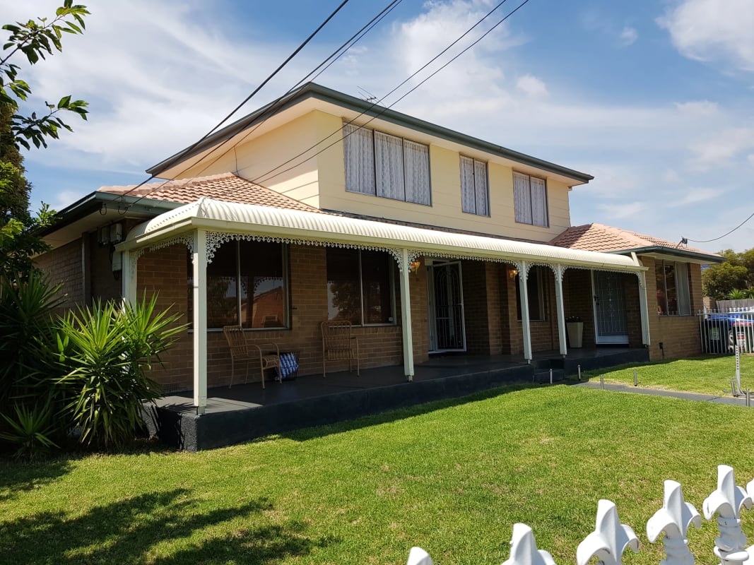 Room for Rent in Gladstone Park, Melbourne 220, F...