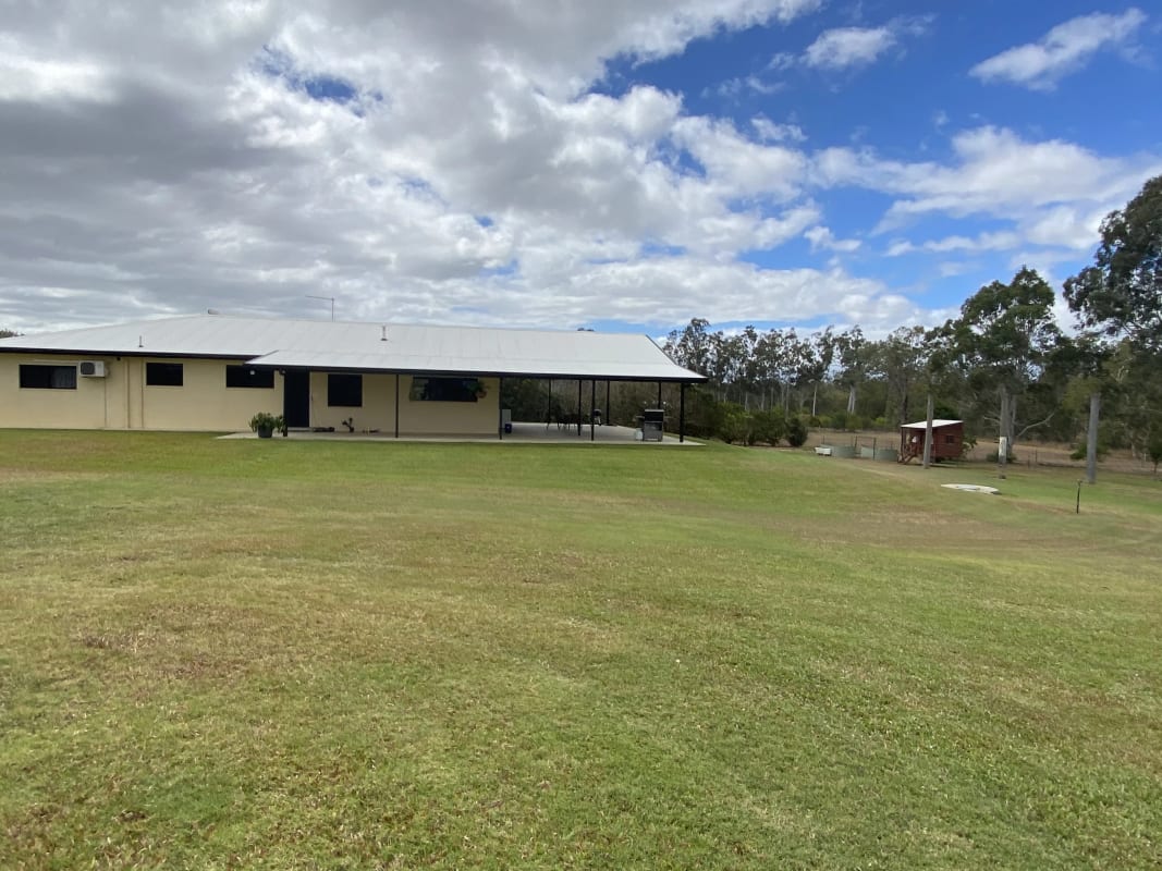 Room for Rent in Mareeba, QLD 200, Furnished, Sha...