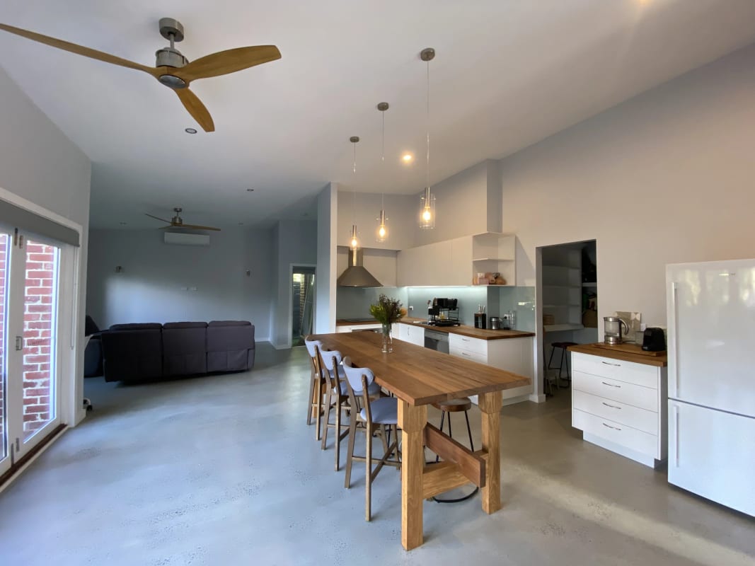 Room for Rent in Sandringham, Melbourne 350, Unfu...