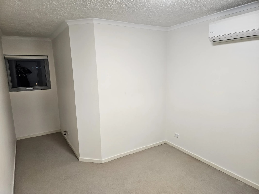 Room for Rent in Woolloongabba, Brisbane 280, Unf...