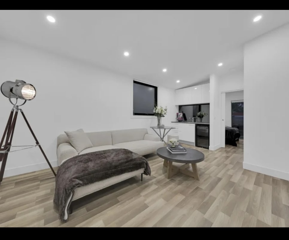 Granny Flat for Rent in Frankston, Melbourne 350,...