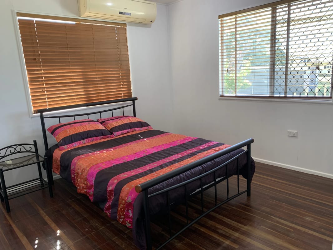 Homestay for Rent in Sarina, QLD 150, Flexible wi...