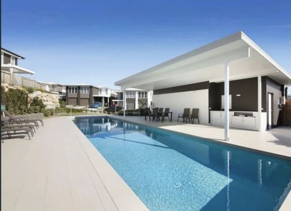 Room for Rent in Mudgeeraba, Gold Coast 300, Flex...