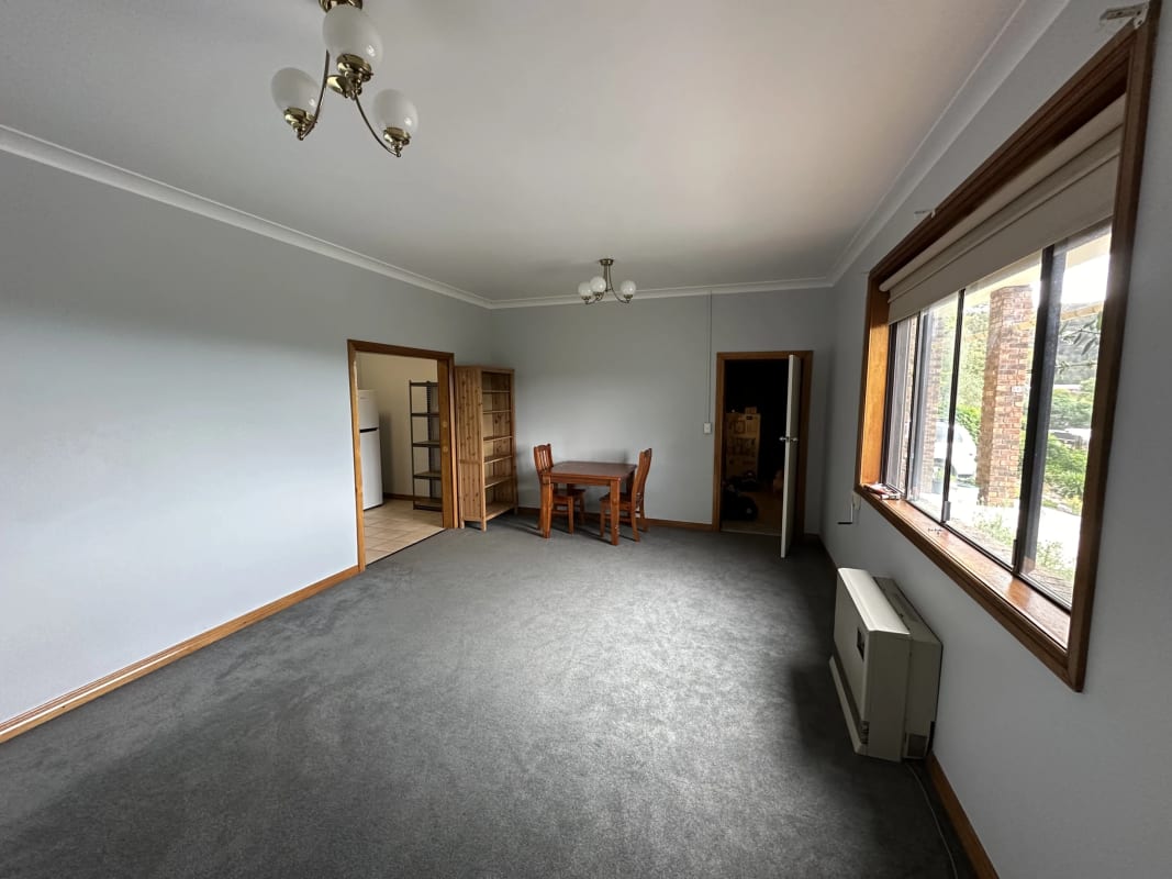 Room for Rent in Lithgow, NSW 280, Flexible with
