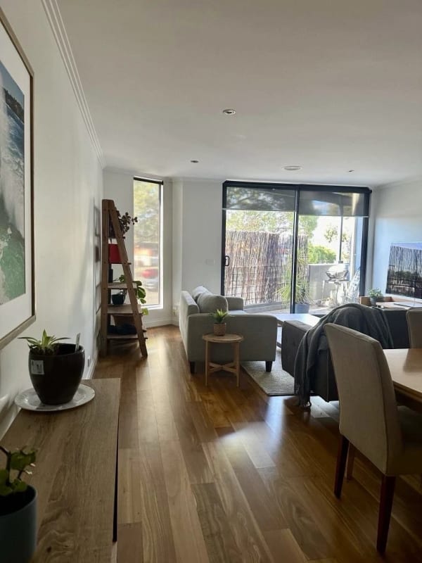 Room for Rent in Brighton, Melbourne 327, Furnish...