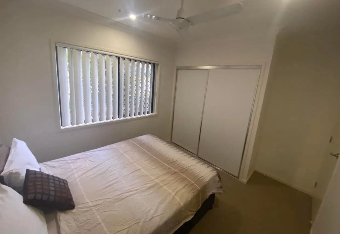 Room for Rent in Mango Hill, Brisbane 200, Furnis...