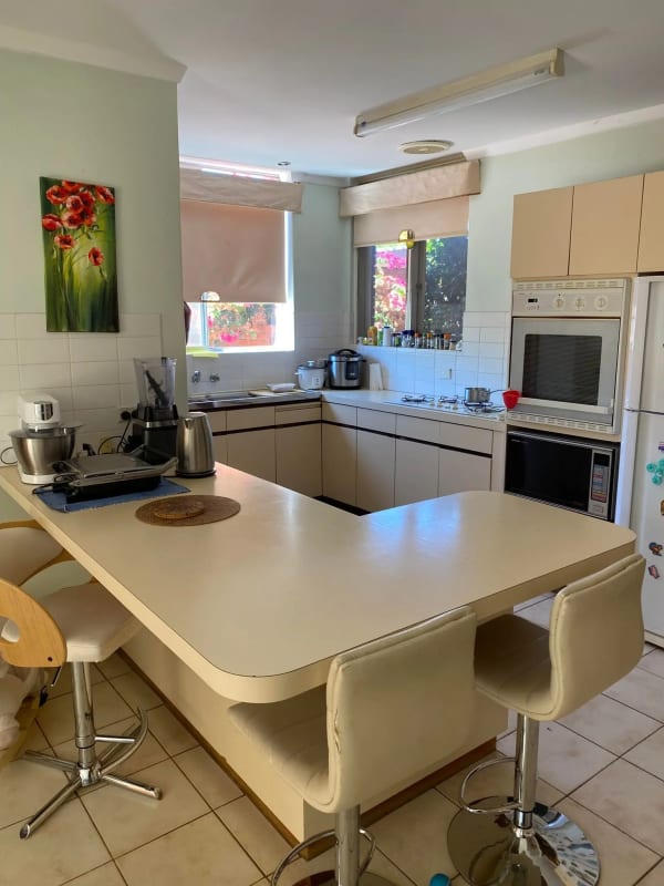 Room for Rent in Booragoon, Perth 220, Furnished,...