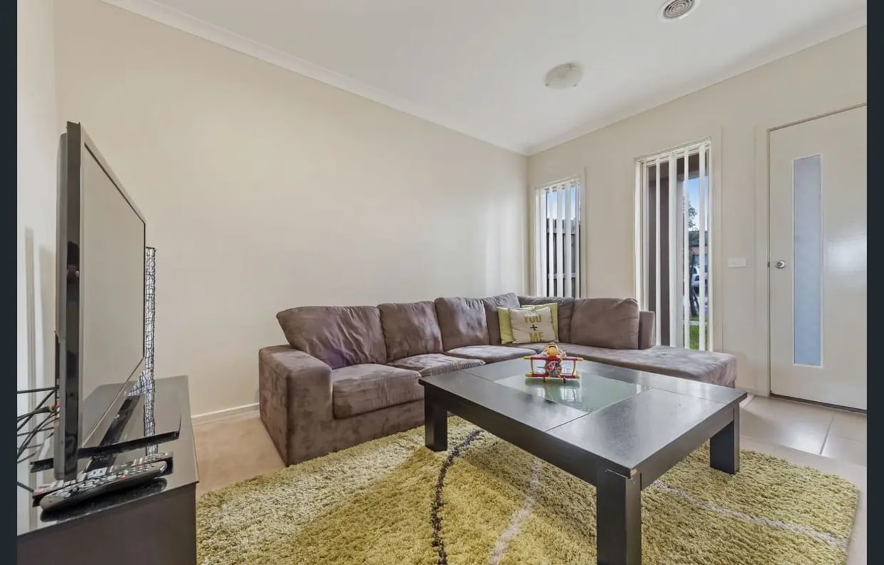3 Rooms for Rent in Craigieburn, Melbourne 18020...