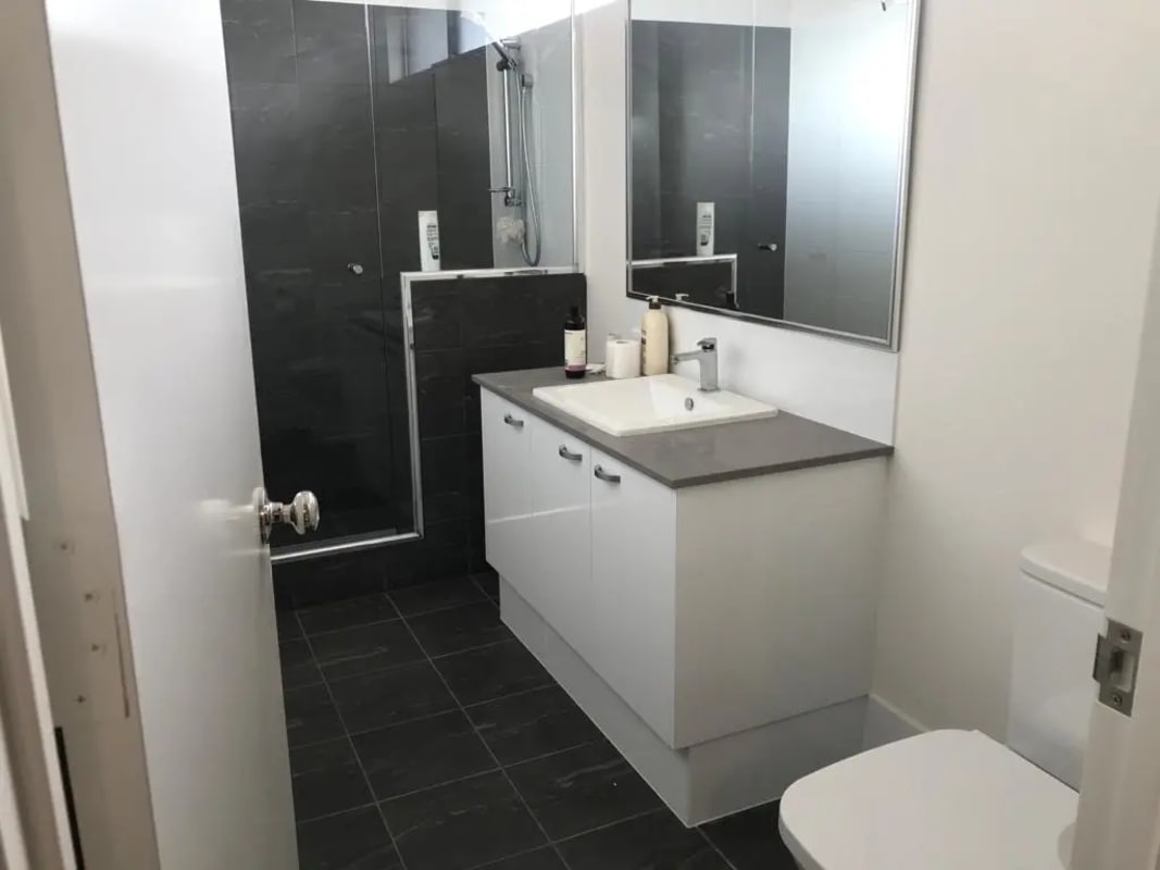 $250-275, Share-house, 3 rooms, Kent Street, Victoria Park WA 6100, Kent Street, Victoria Park WA 6100