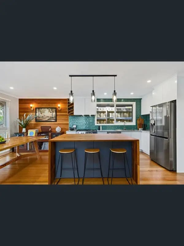 2 Rooms for Rent in The Basin, Melbourne 250, Unf...