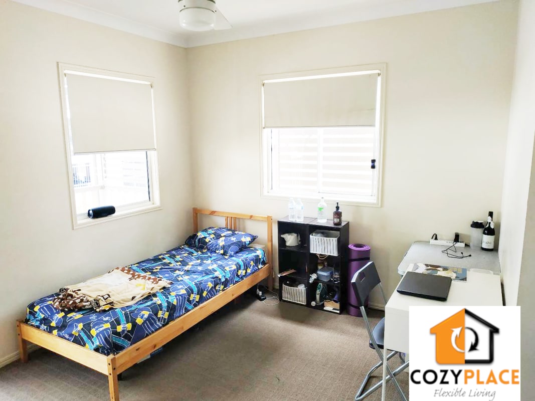 Room for Rent in Spring Hill, Brisbane 250, Furni...