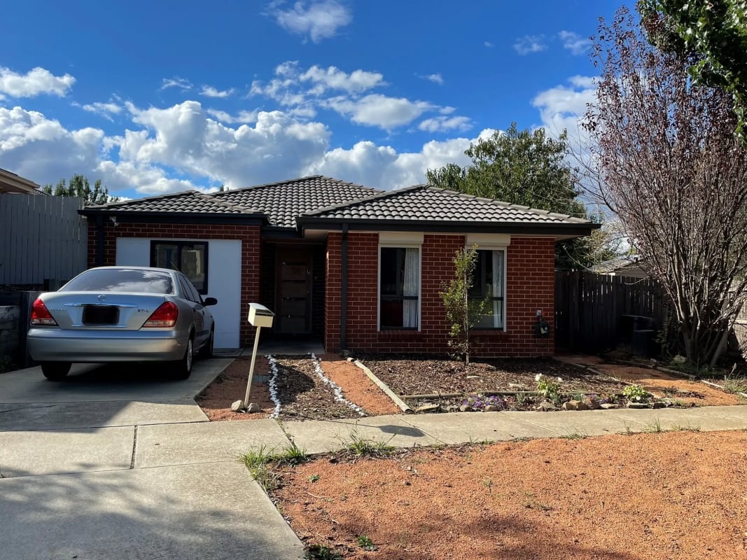 Room for Rent in MacGregor, Canberra 225, Furnish...