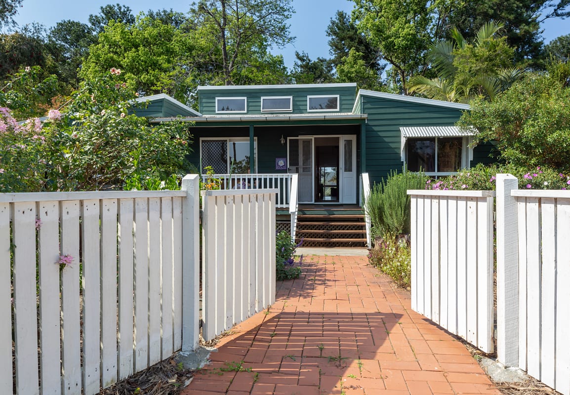 2 Rooms for Rent in Rosemount, Sunshine Coast 240...