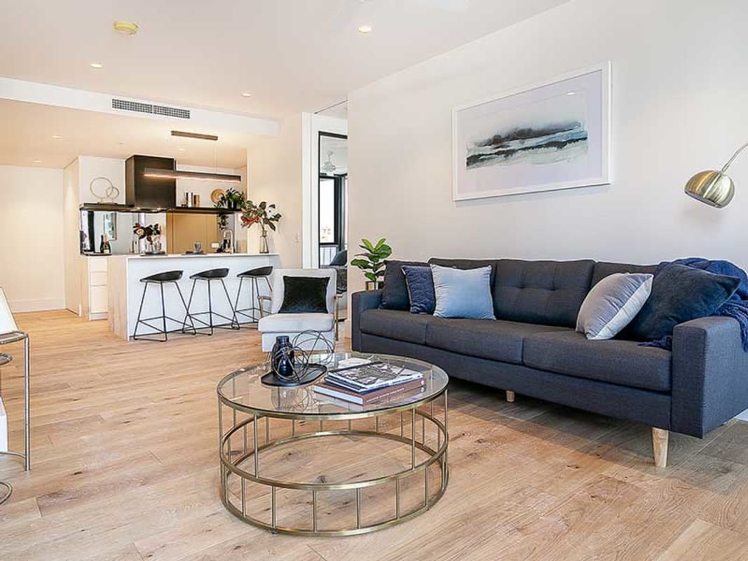 Whole Property for Rent in Newstead, Brisbane 300...